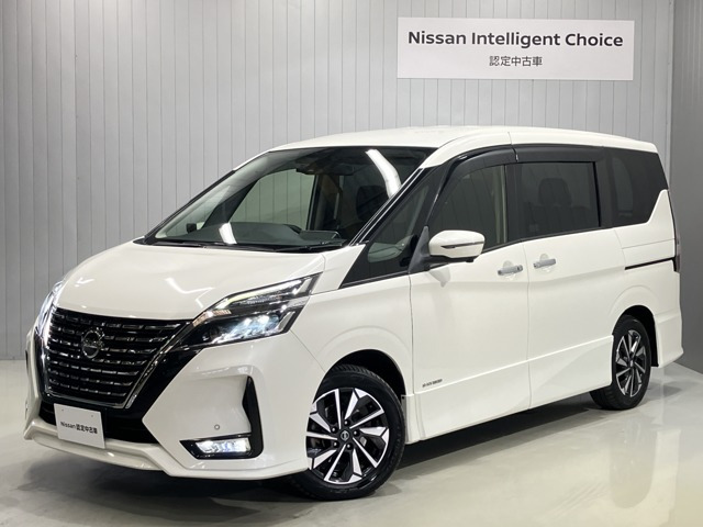 セレナ 2.0 ハイウェイスター V 