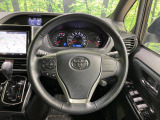【純正革巻きステアリング】上質な革を使用することで、手にしっかり馴染みとても運転しやすいハンドルです♪
