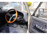 ドレスアップした車の後付部品などですが中古の為、全て現状でお渡しします。保証はありません。気になるものは動作確認しますので事前に聞いて下さい。