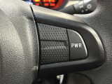 気になる車はすぐにお問い合わせください!画面右側の0066から始まる無料ダイヤルからお問い合わせ下さい!専門スタッフがお車のご質問にお答えいたします!