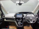 セレナ 1.2 e-POWER ハイウェイスター V 