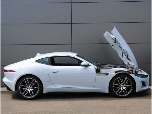 中古車 ジャガー Fタイプクーペ Rダイナミック 3.0L P380 AWD の