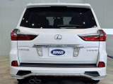LX 570 4WD 本革 サンルーフ マークレビンソン