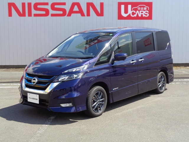セレナ 1.2 e-POWER ハイウェイスター V 