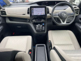 セレナ 1.2 e-POWER ハイウェイスター 