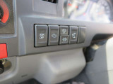 ご覧いただきありがとうございます!車両販売以外でも一般整備や板金など幅広く行っておりますのでお車の事でお悩みの際はお気軽にお問合せ下さい!