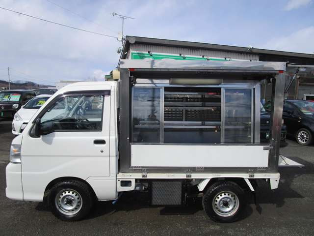ダイハツ ハイゼットトラック 移動販売車 冷凍冷蔵 ショーケース