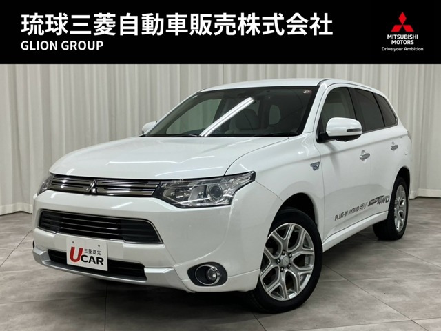 アウトランダーPHEV 2.0 G プレミアムパッケージ 4WD 