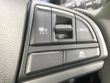 【アダプティブクルーズコントロール】高速道路での長距離走行が楽に!!自動で速度を保つクルーズコントロールが、衝突軽減システムと連携し、前方の車両を感知して車間を保つように速度調節してくれます!!