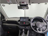 運転席に座ると☆こんな感じです♪