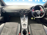 TTクーペ 2.0 TFSI Sラインパッケージ 