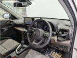見通しのよいすっきりとした視界で、誰でも運転しやすいです。運転のしやすさは疲れにくさにも繋がりますよ♪