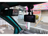 当店はアクセス多数の全国人気上位店♪遠方でも毎月多数の販売をしています!ユーザーレビューにて当店の評価をご覧下さい!誠実に親切に対応します!300台の大型在庫で皆様に合ったお車を提案できます♪