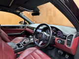 カイエン S 4WD 4WD 本革シート