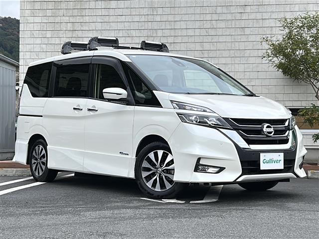 セレナ 2.0 ハイウェイスター 修復歴無し