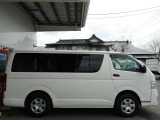 ディーゼル、4WD、オートマ、ABS、DX、9人、リアヒーター