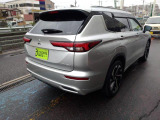 アウトランダー PHEV 2.4 P 4WD 