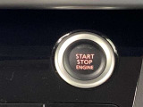 キーを取り出さずにドアを解錠&施錠、車の始動もできます。
