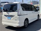 セレナ 2.0 ハイウェイスター Vセレクション+Safety II S-HYBRID 