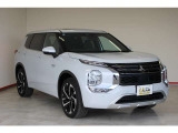 アウトランダー PHEV 2.4 P 4WD 