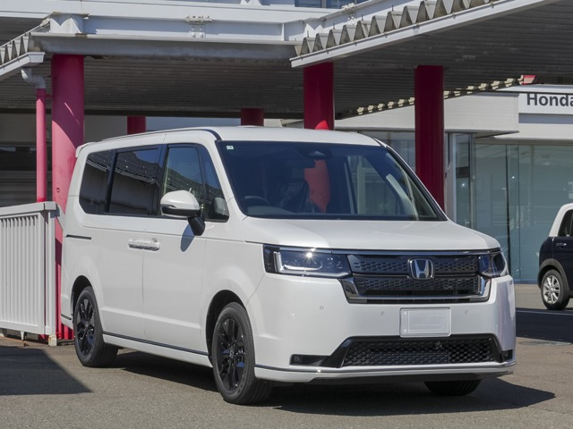 ステップワゴン 1.5 スパーダ 