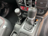 2H・4Auto・4H・4LOを選択できるトランスファ搭載