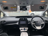 スイッチ類が扱いやすく分かりやすいデザインのインパネ回りです。
