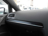 内装の綺麗なお車は気持ちがいいですし、コンディションが良いものが多いです!前のユーザーが丁寧に使っていた証拠ですね!