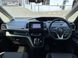 セレナ 1.2 e-POWER ハイウェイスター V 