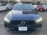 V60 リチャージ PHEV T6 AWD アルティメット 4WD 