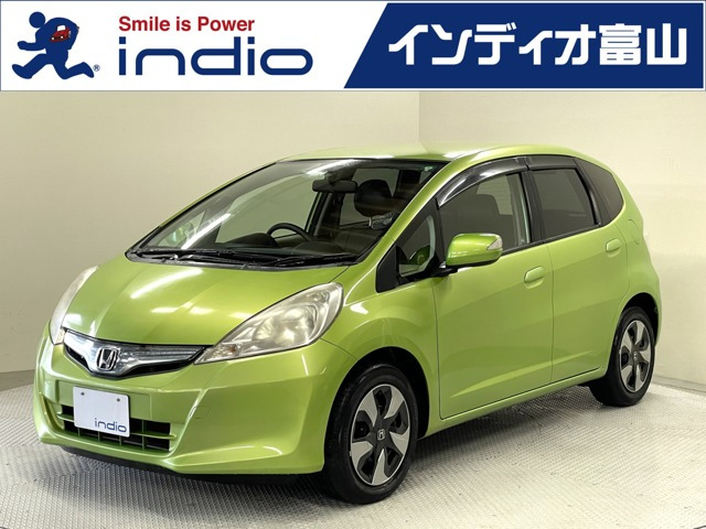 フィットハイブリッド 1.3 クルーズコントロール ETC CDデッキ