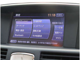 『1台』のお車に対して、3名体制で日々議論を重ね仕入れを行っております。