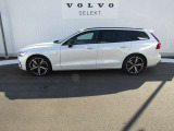 V60 リチャージ PHEV T6 AWD アルティメット 4WD 