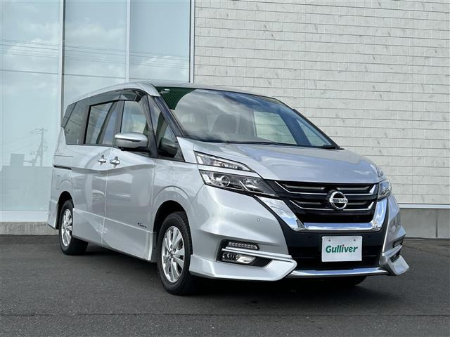 セレナ 2.0 ハイウェイスター 4WD 修復歴無し
