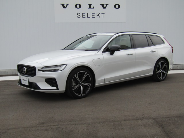 V60 リチャージ PHEV T6 AWD アルティメット 4WD 