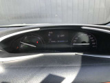 ハイブリットシステムのエネルギーフローや燃費情報もチェックできます!