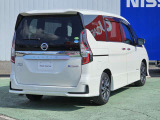 セレナ 1.2 e-POWER ハイウェイスター V 