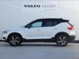 XC40 B4 AWD Rデザイン 4WD 