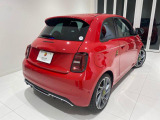 アバルト500e ツーリズモ 