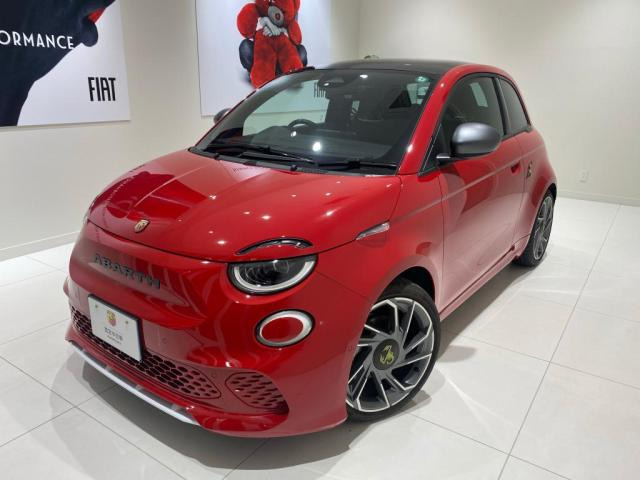アバルト500e ツーリズモ 