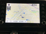 充実のオーディオ&ビジュアル機能にセンター通信型コネクティッドナビにも対応。詳細は販売店スタッフまでおたずねください。