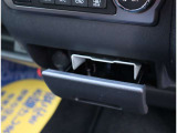 弊社でお車をご購入頂いたお客様は、一部車種を除いて【オイル交換永久無料】となっております。※詳細はスタッフまでお問合せ下さい。