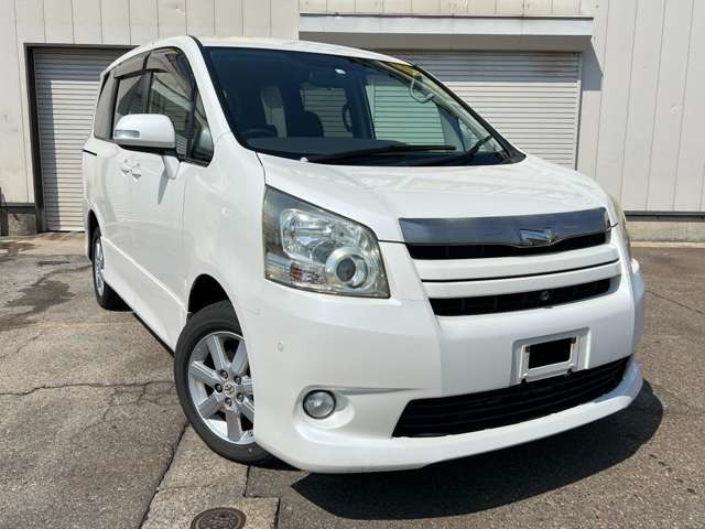 ノア 2.0 Si 4WD 