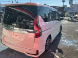 セレナ 2.0 ハイウェイスター V 