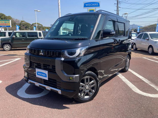 デリカミニ T プレミアム 4WD 