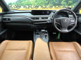 UX 250h バージョンL 
