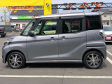 両側電動スライドドアです!!