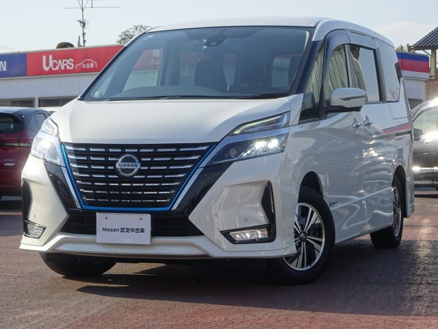 セレナ 1.2 e-POWER ハイウェイスター V 