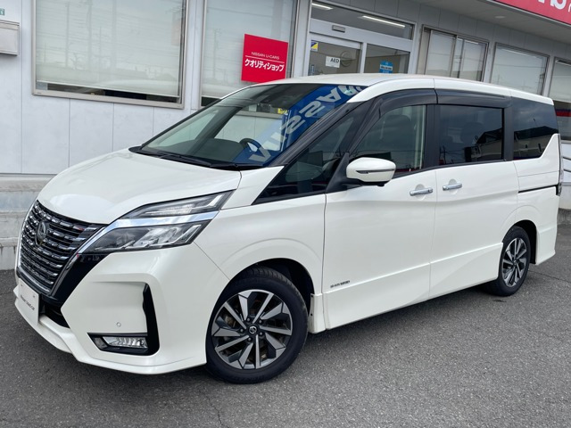 セレナ 2.0 ハイウェイスター V 