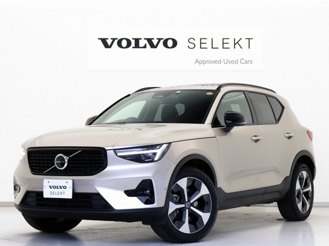 XC40 アルティメット B4 AWD ダークエディション 4WD 